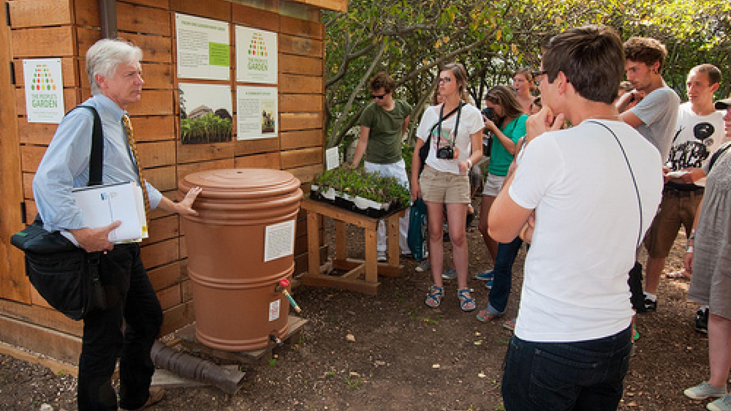 French Students Who Designed U.S. Embassy People’s Garden Visit USDA 