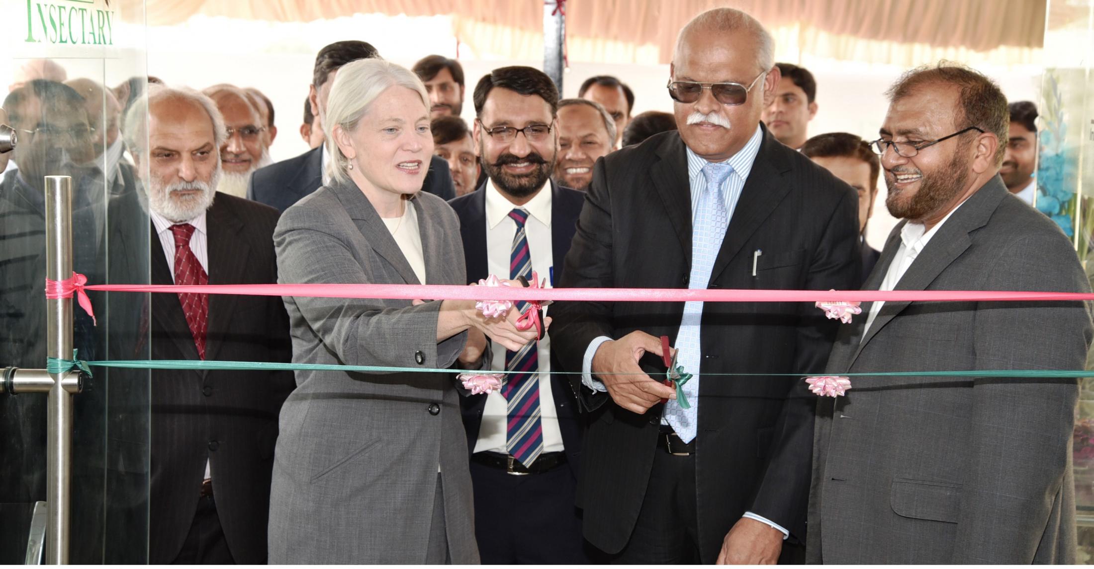 FAS-Supported National Biocontrol Laboratory Opens in Pakistan 